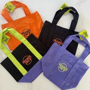 Trader Joe's Fall Reusable Mini Tote Bags Set